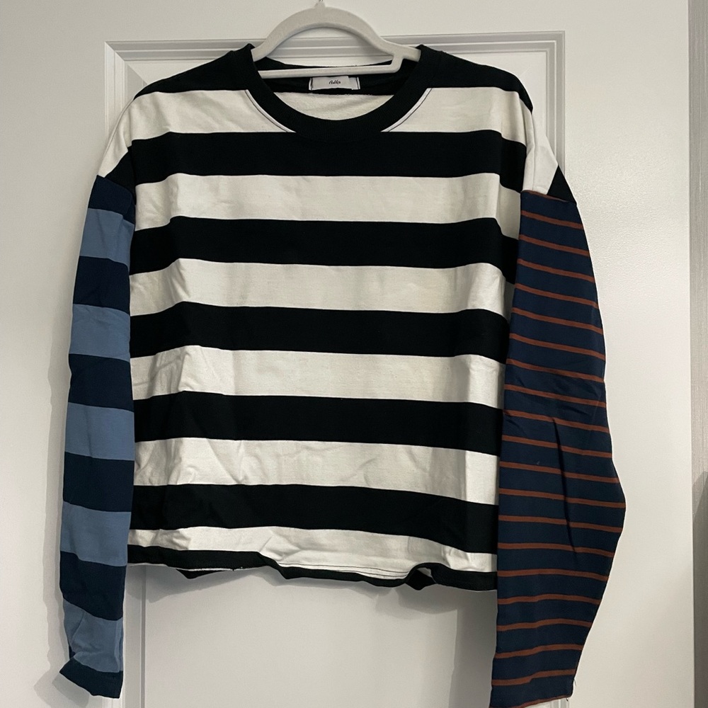 Adika Sweater